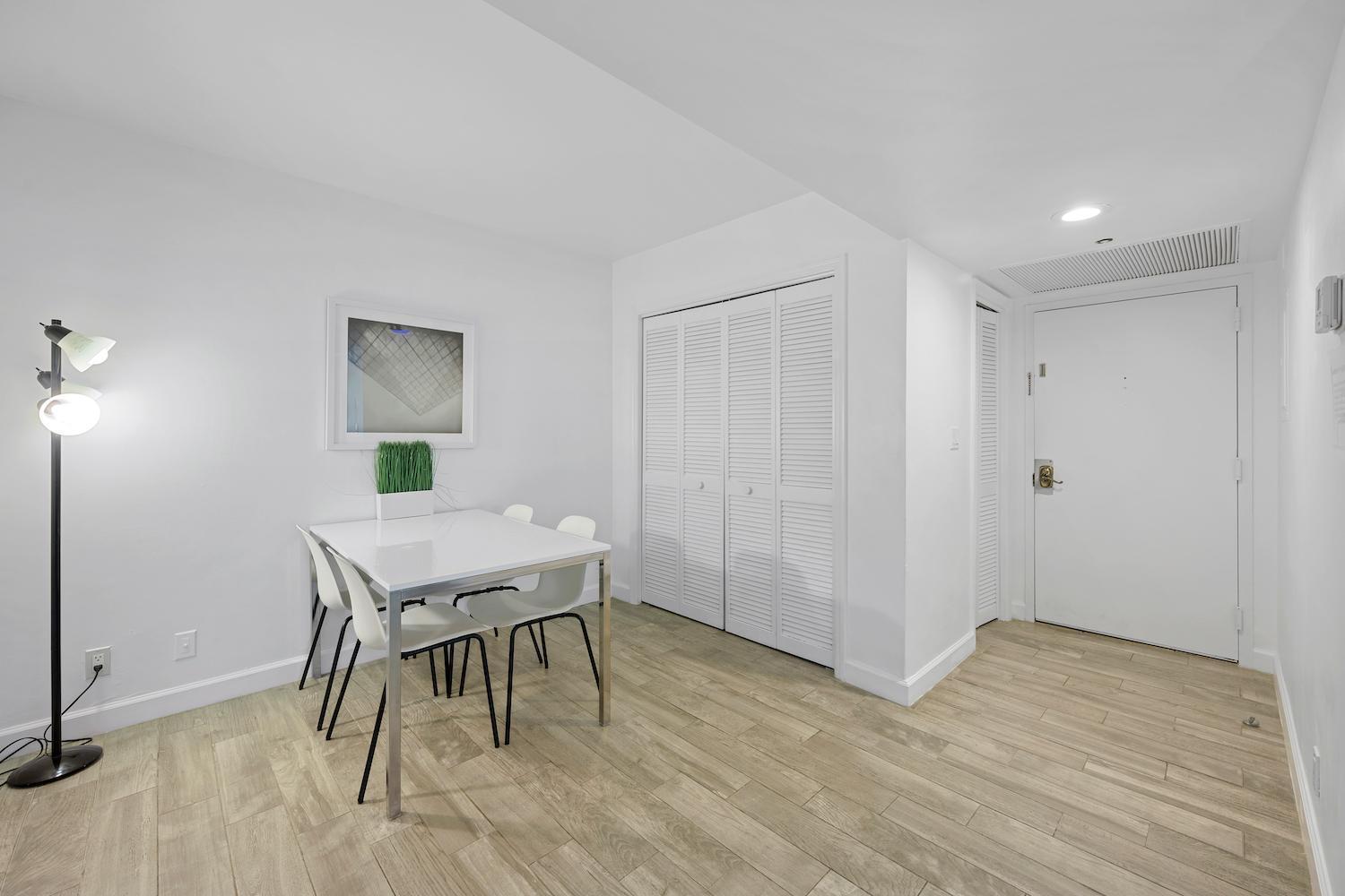 Casa Grande Suites On Ocean Drive Маями Бийч Екстериор снимка